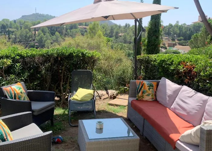 Le Jardin De L Esterel Fh007 -piscines -parking - Climatisation - Rez-dejardin -appartement En De Loisirs - Plages * Saint-Raphael (Var)