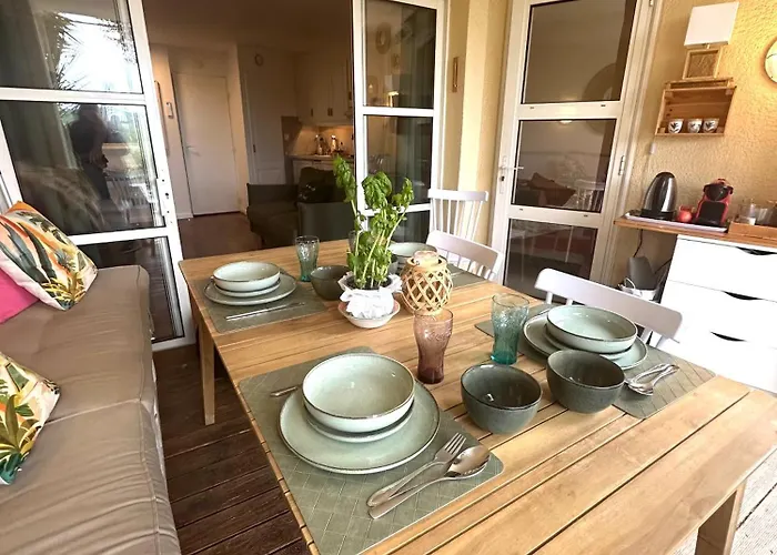 Le Jardin De L Esterel Fh007 -piscines -parking - Climatisation - Rez-dejardin -appartement En De Loisirs - Plages *